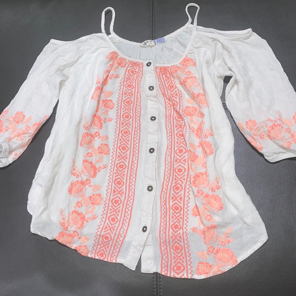 3/$12🔥 Jolt open shoulder top button up top